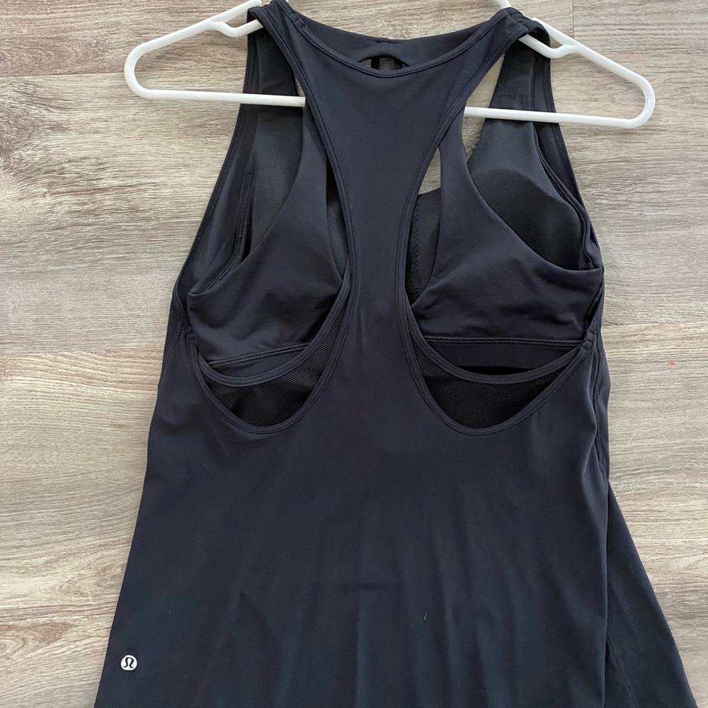 Lululemon Cross Conditioning Tank - Picture 5 of 6